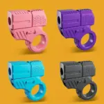 *טבעת-אקדח מיני להפגת מתחים – הלהיט החדש!* 🎯