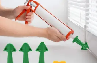 *🔧 סט 5 כלים מקצועיים למילוי פינות וסיליקון – הפתרון המושלם לעבודות גמר!*