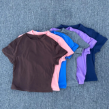 *חולצת ספורט מנדפת זיעה לנשים – איכות פרימיום* 👕