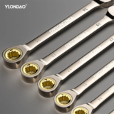 *מפתח רב-כיווני גמיש מוזהב – פתרון מושלם לכל סוגי הברגים!* 🔧✨