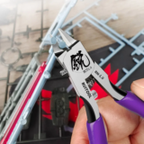 *צבת דיוק מקצועית לדגמים 4.7 אינץ' – חיתוך נקי ומושלם!* ✂️